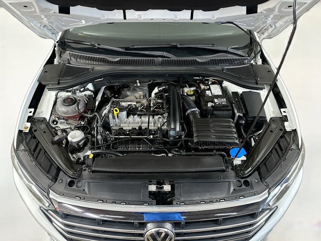 Used 2020 Volkswagen Jetta S w/ Driver Assistance Package image 33