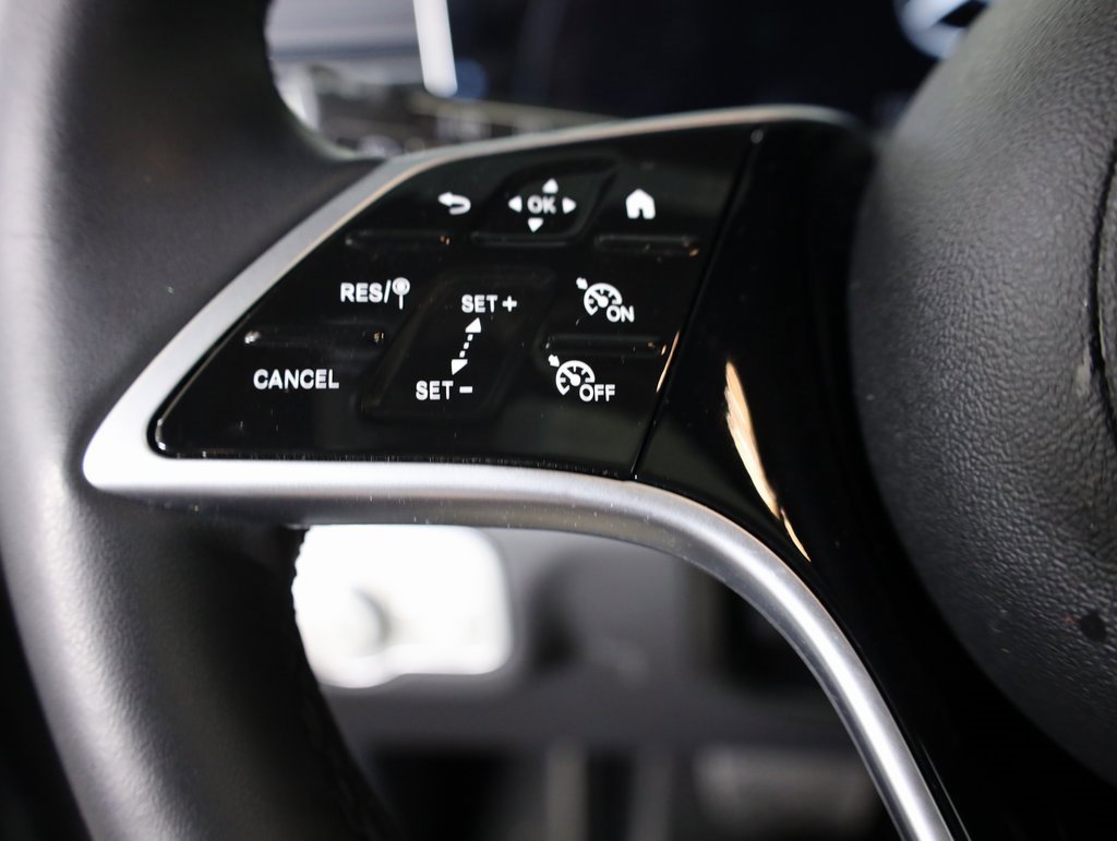 Certified 2025 Mercedes-Benz GLE 450 4MATIC image 12