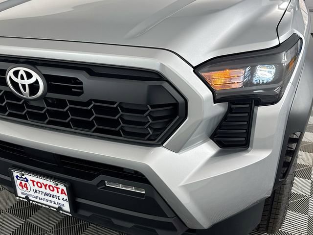 New 2025 Toyota Tacoma TRD Off-Road image 3
