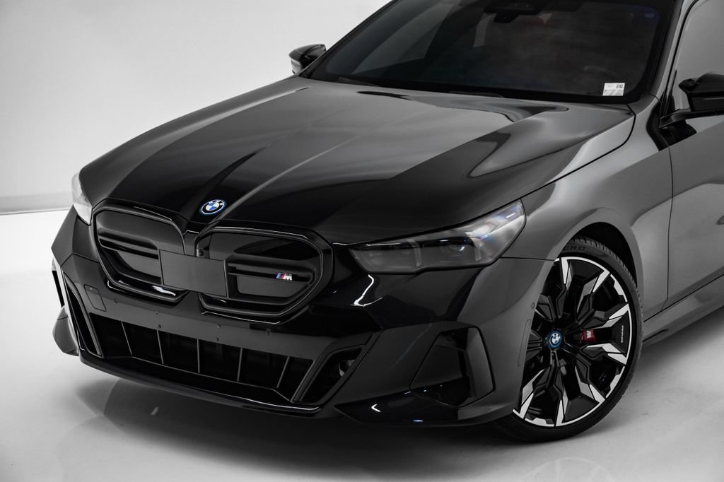 Used 2024 BMW i5 M60 AWD/4WD image 4