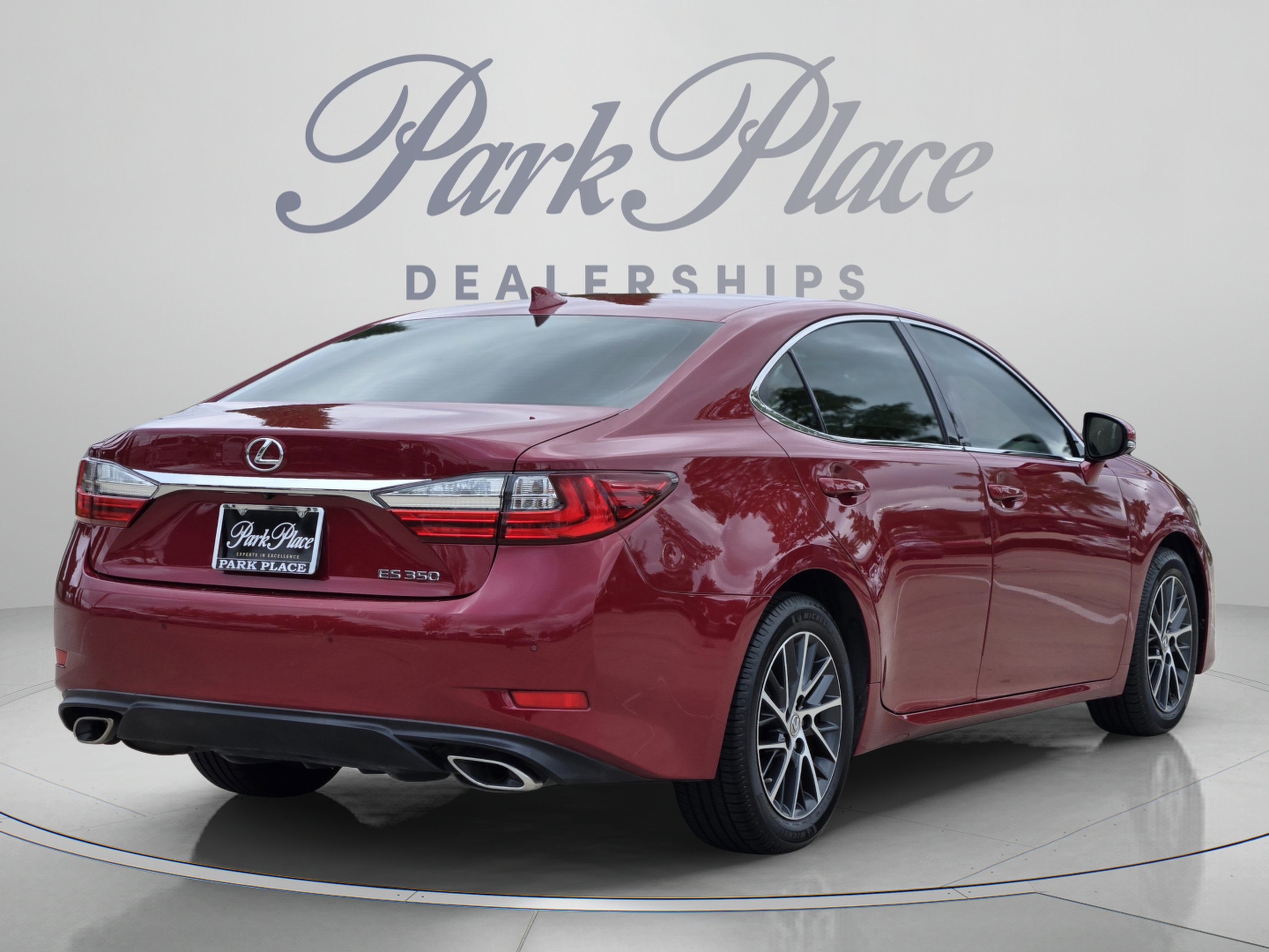 Used 2018 Lexus ES 350 w/ Luxury Package w/Wood Trim FWD image 5