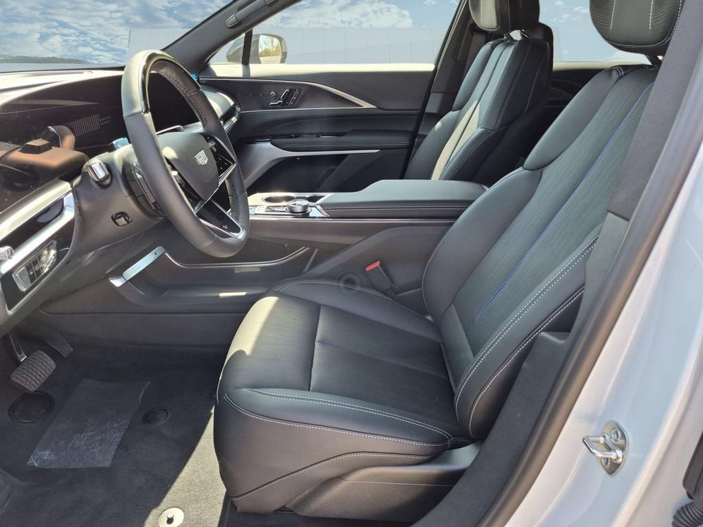 New 2026 Cadillac Lyriq Premium Sport AWD/4WD image 12