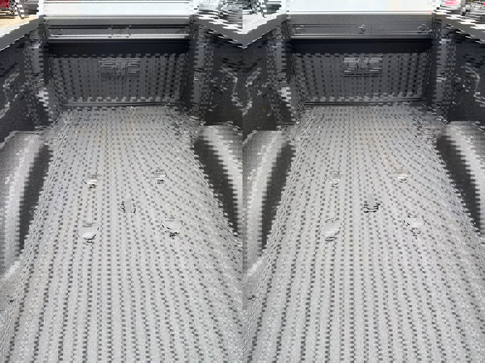 New 2026 GMC Sierra 2500 SLT w/ SLT Convenience Package image 18