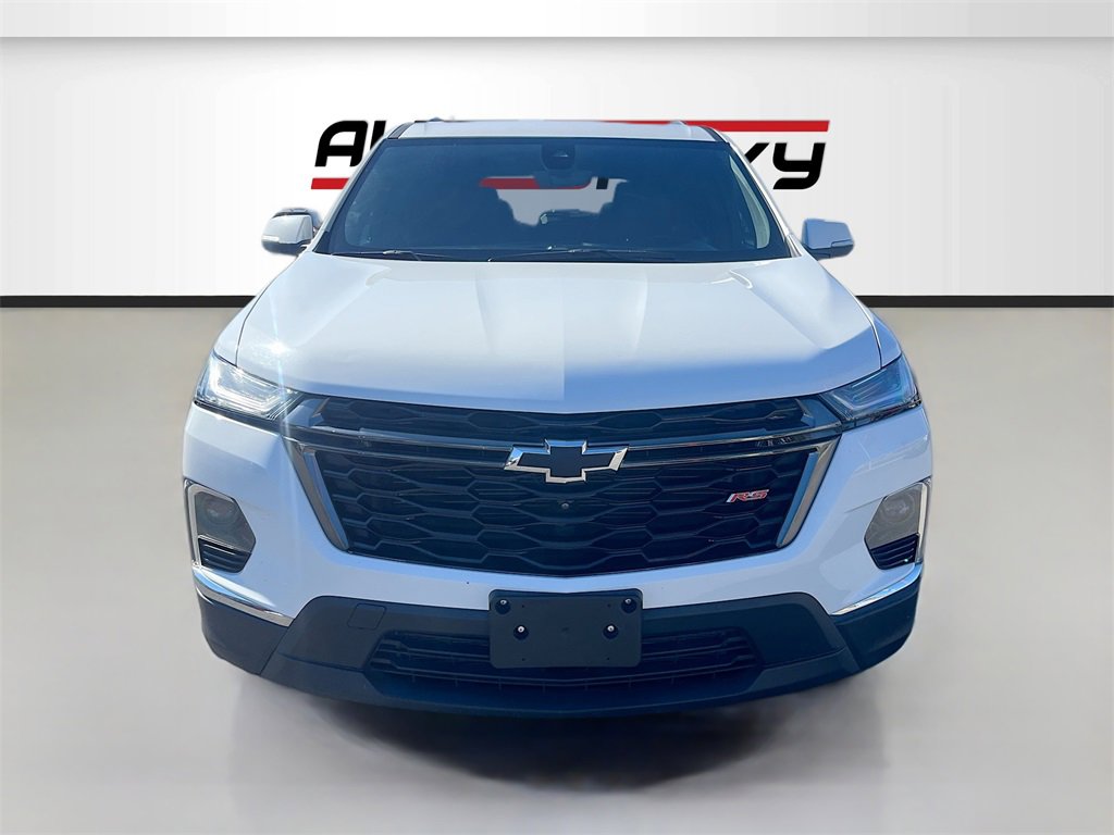 Used 2023 Chevrolet Traverse RS w/ LPO, Floor Liner Package image 2