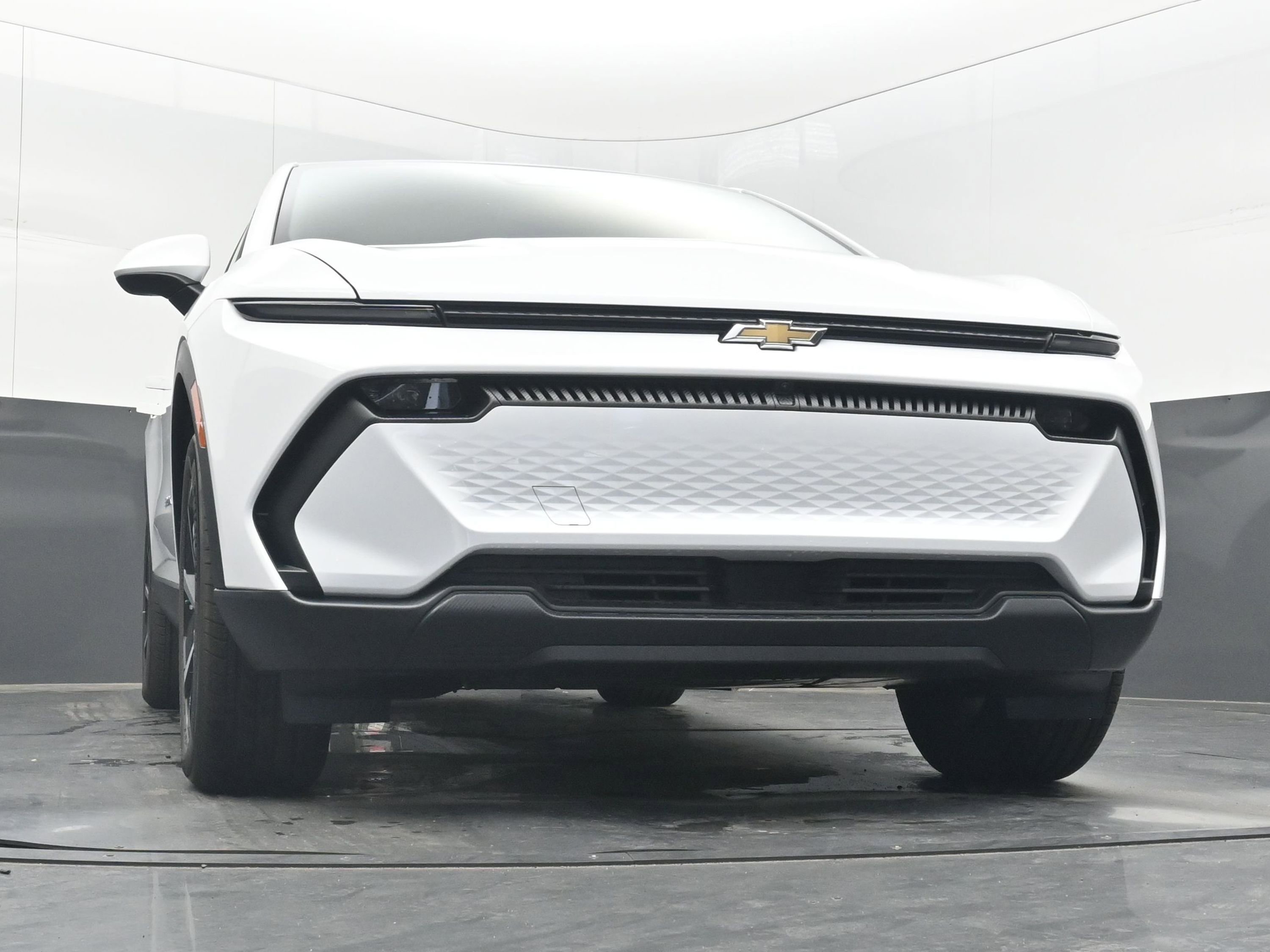 New 2026 Chevrolet Equinox EV LT image 21