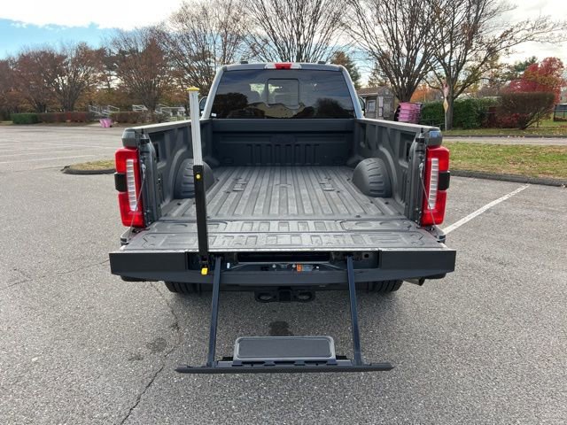 Used 2025 Ford F350 Lariat w/ Lariat Ultimate Package image 31