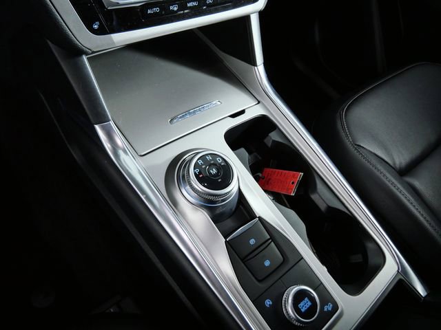 Certified 2020 Ford Explorer XLT w/ Equipment Group 202A image 19