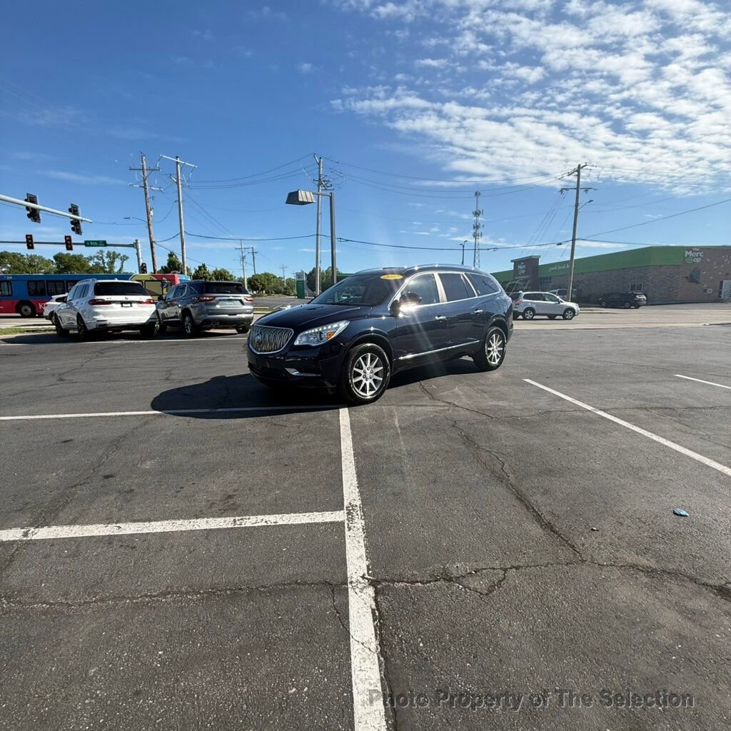 Used 2017 Buick Enclave Convenience FWD image 6