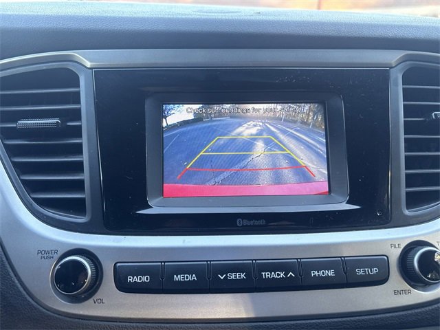 Used 2022 Hyundai Accent SE image 11