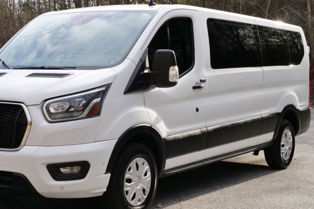 Used 2023 Ford Transit 350 XLT image 33