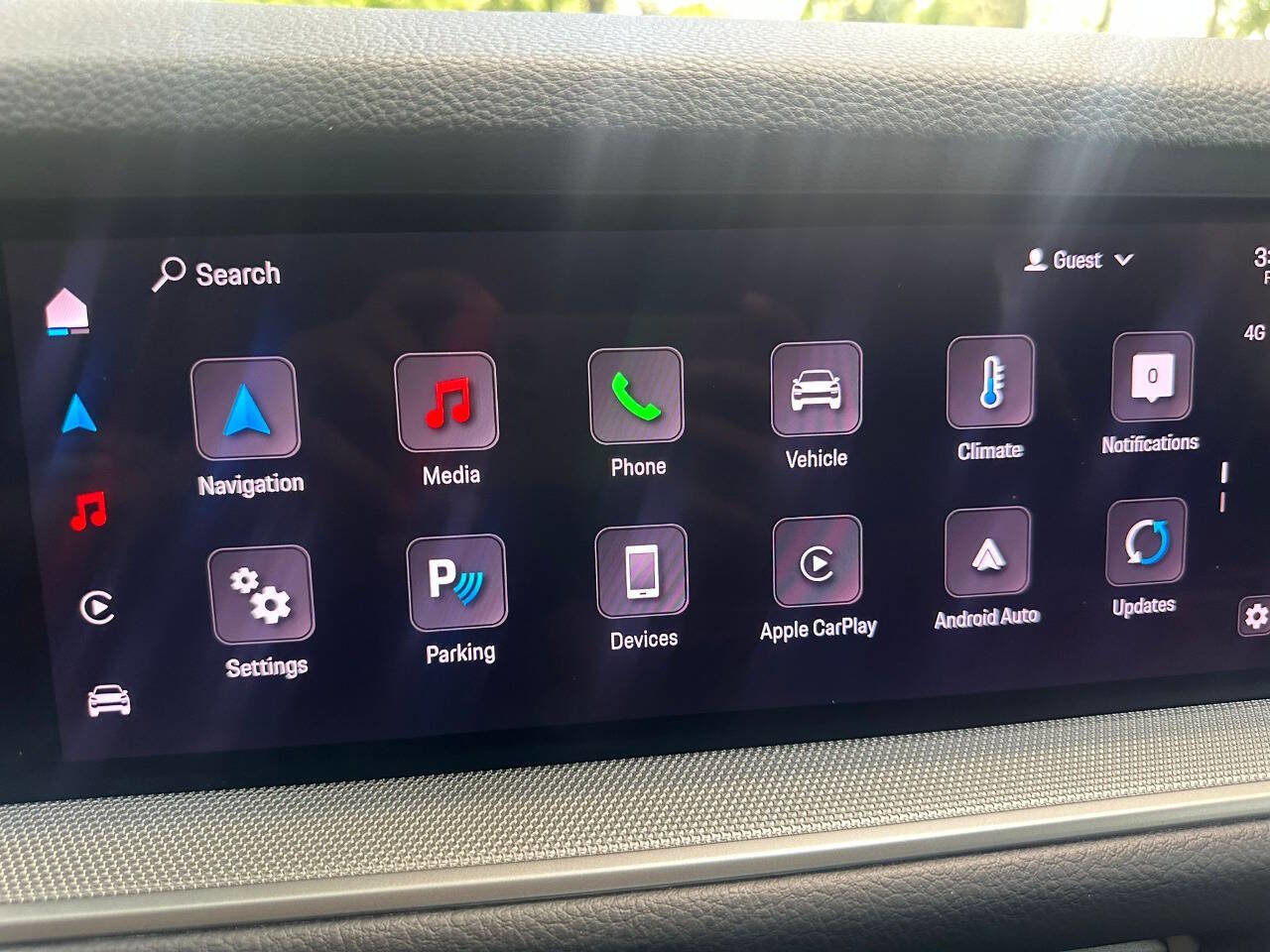 Used 2024 Porsche Cayenne image 19