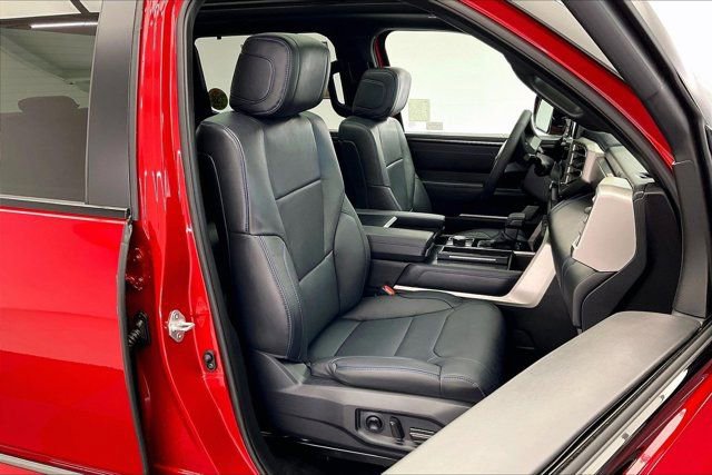 Used 2026 Toyota Tundra Platinum w/ TRD Off-Road Package image 6
