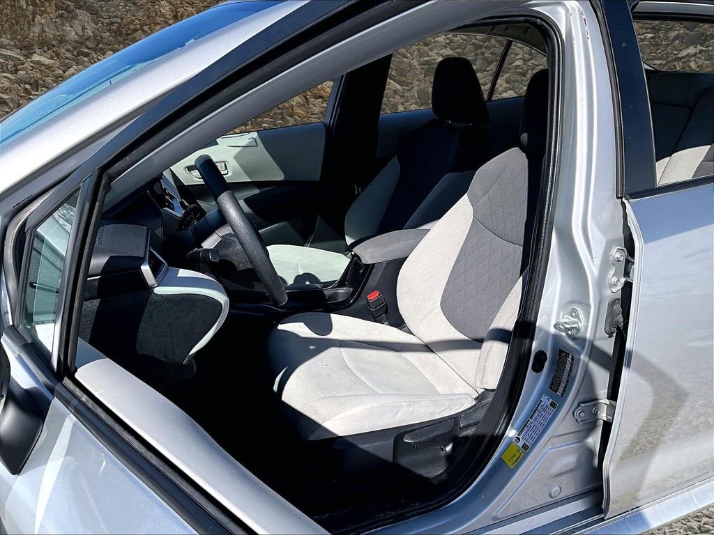 Used 2022 Toyota Corolla LE image 22