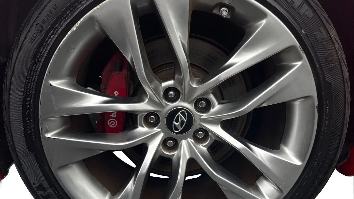 Used 2014 Hyundai Genesis 3.8 RWD image 40