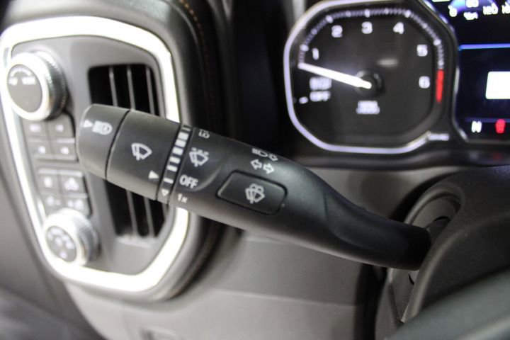 Used 2020 GMC Sierra 1500 AT4 w/ AT4 Premium Package image 30