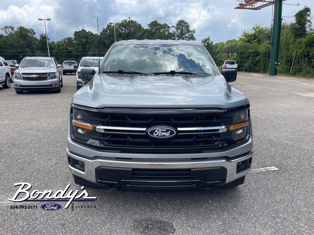 Used 2025 Ford F150 XLT w/ Equipment Group 301A Standard AWD/4WD image 2