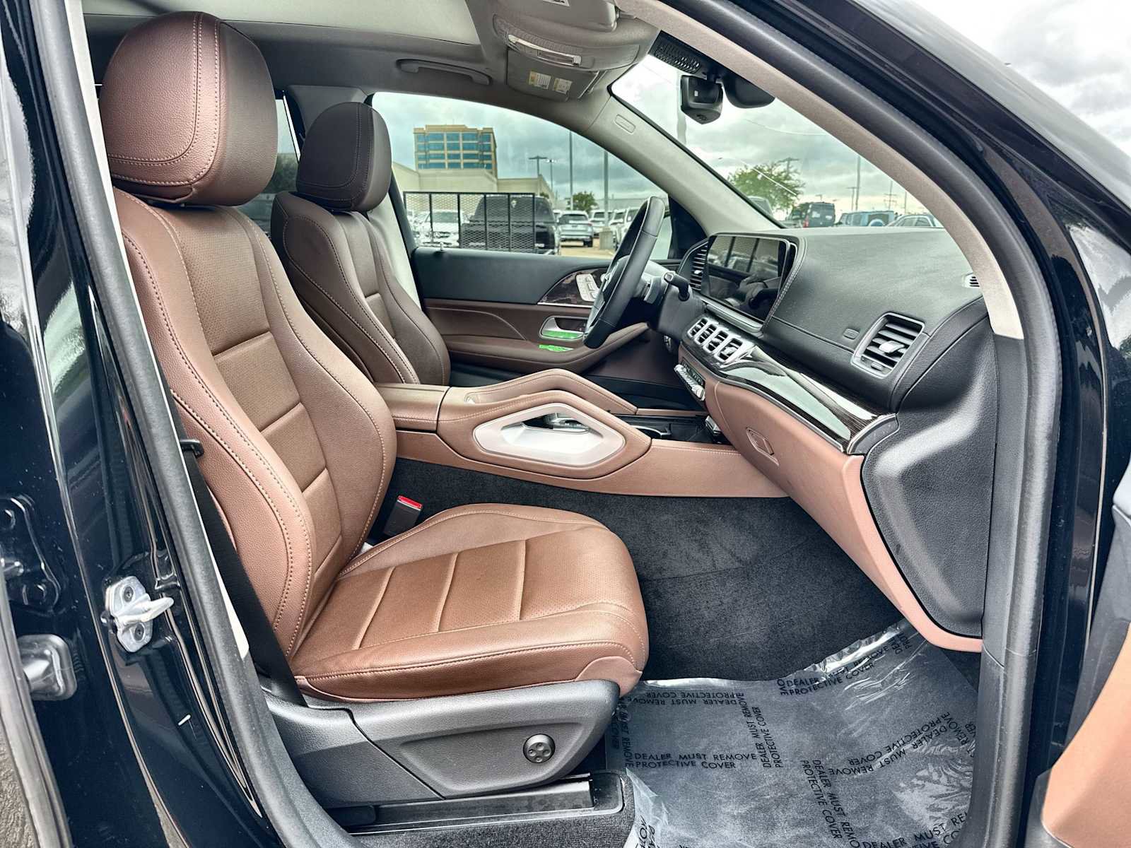 Certified 2024 Mercedes-Benz GLS 450 4MATIC image 9