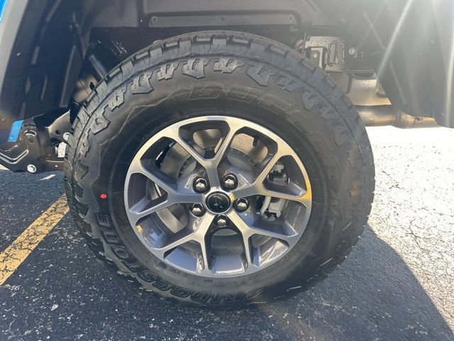 New 2026 Jeep Gladiator Sport image 25