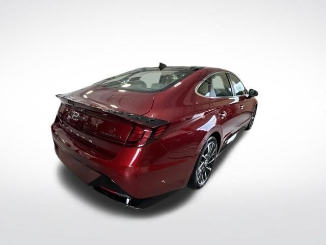 Used 2023 Hyundai Sonata Limited FWD image 3