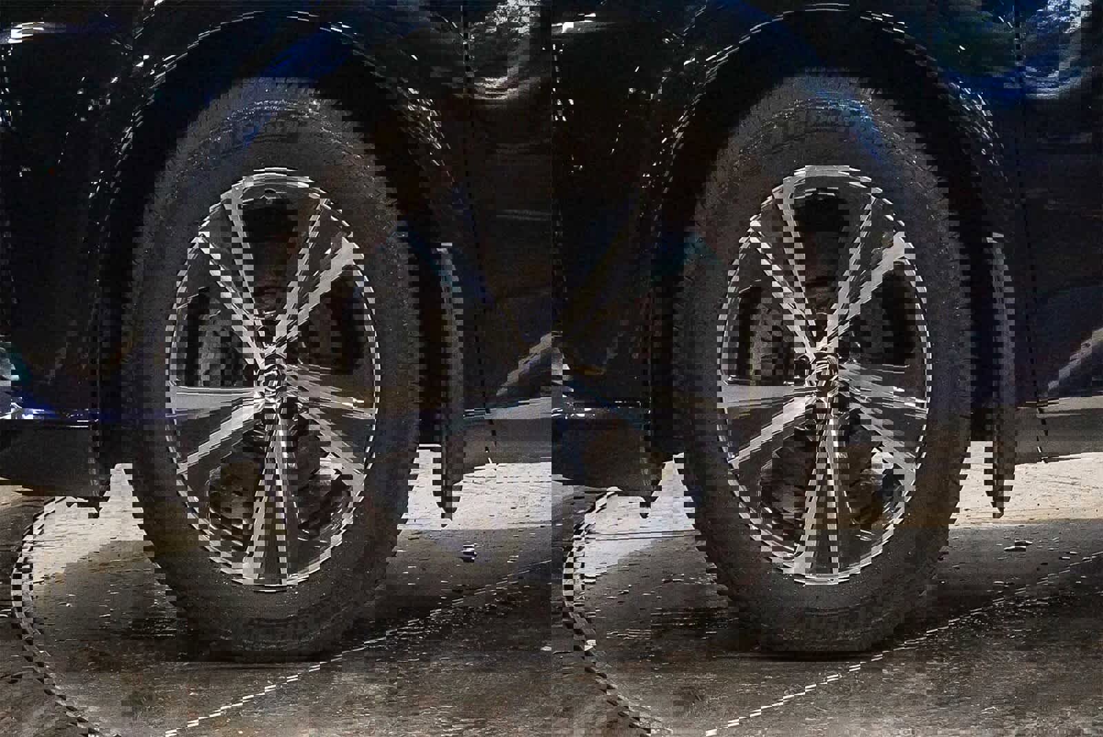 Used 2023 Lexus RX 350h image 8