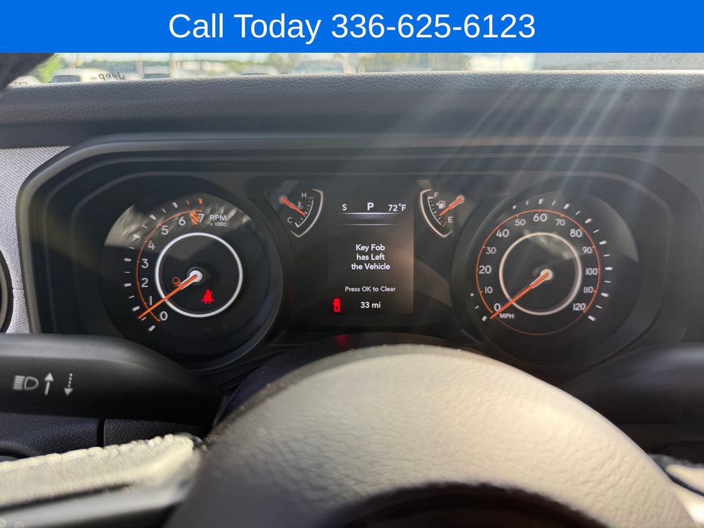 New 2025 Jeep Gladiator Sport AWD/4WD image 16