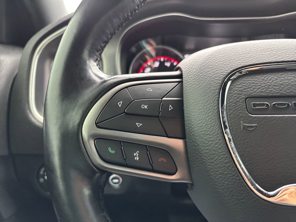 Used 2020 Dodge Charger SXT w/ Leather Interior Group image 19