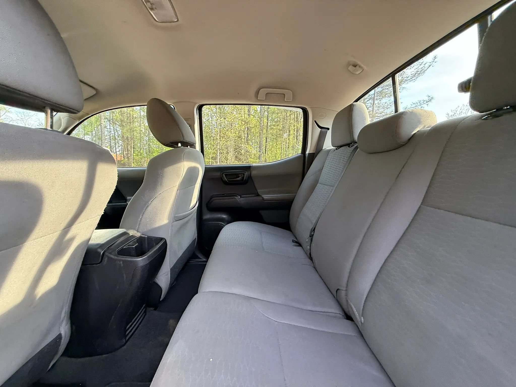 Used 2016 Toyota Tacoma SR w/ SR Convenience Package RWD image 15
