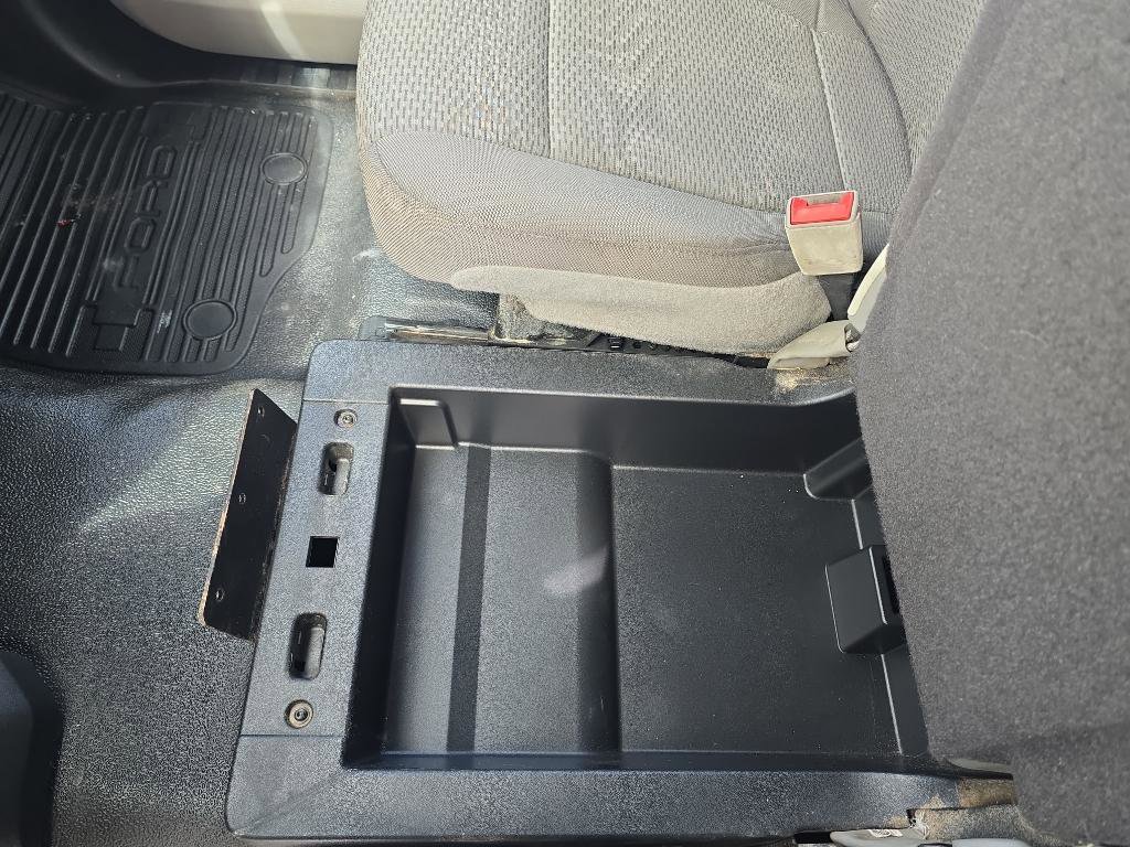 Used 2018 Ford F550 4x4 Regular Cab Super Duty image 28