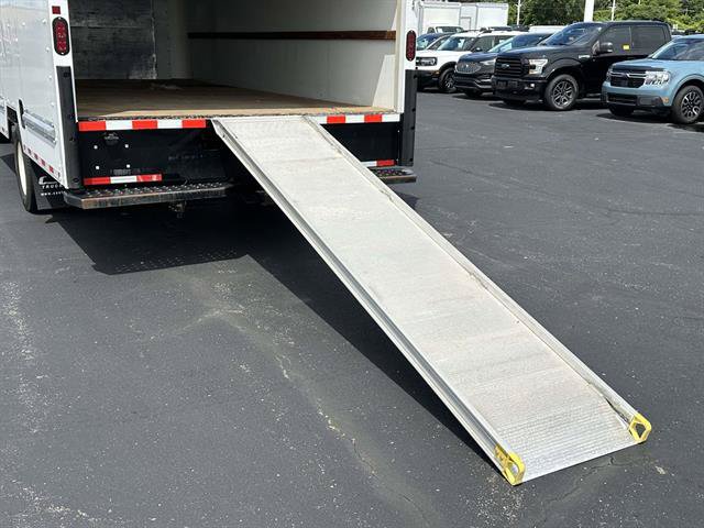 Used 2024 Ford E-350 and Econoline 350 Super Duty w/ Driver's Safety Package RWD image 13