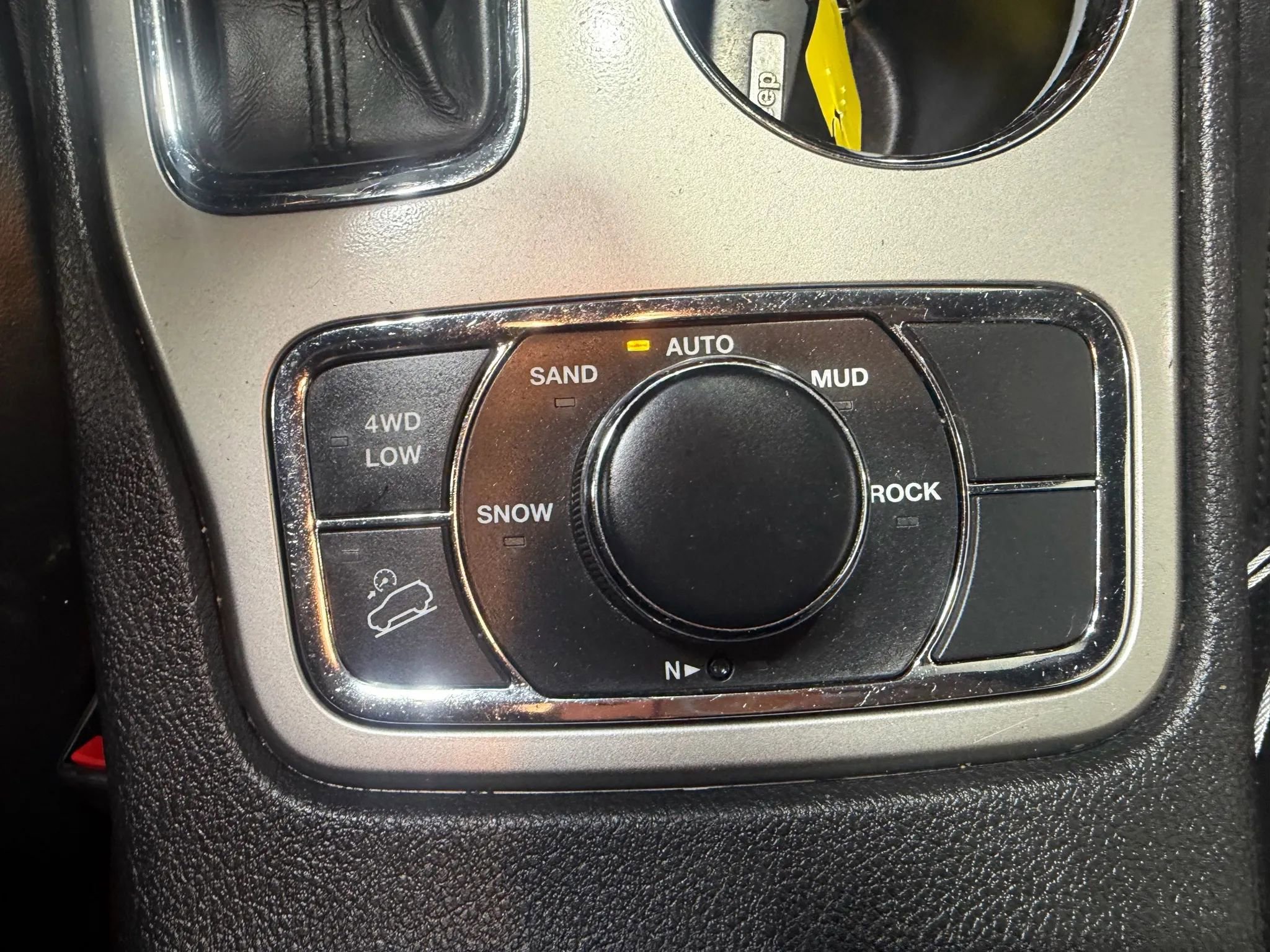 Used 2019 Jeep Grand Cherokee Limited image 20