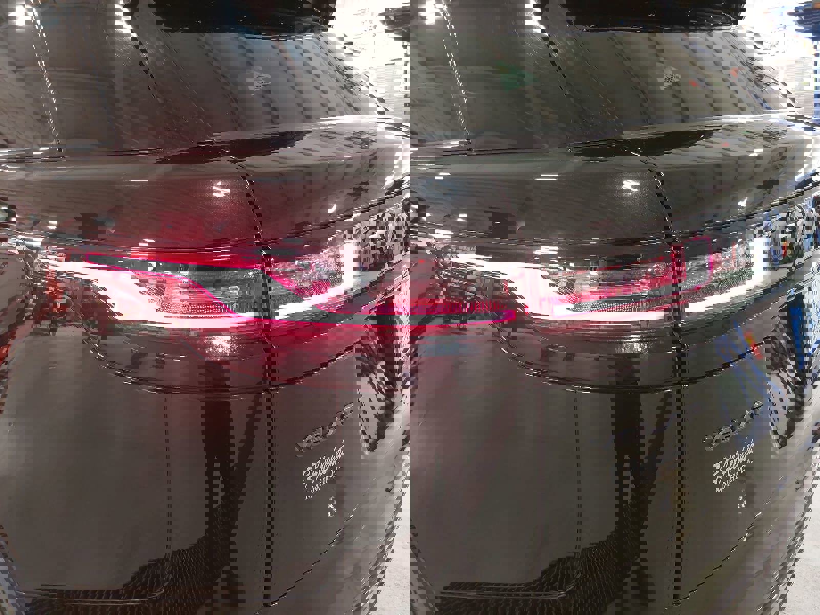 Used 2024 Land Rover Range Rover Velar Dynamic SE image 37