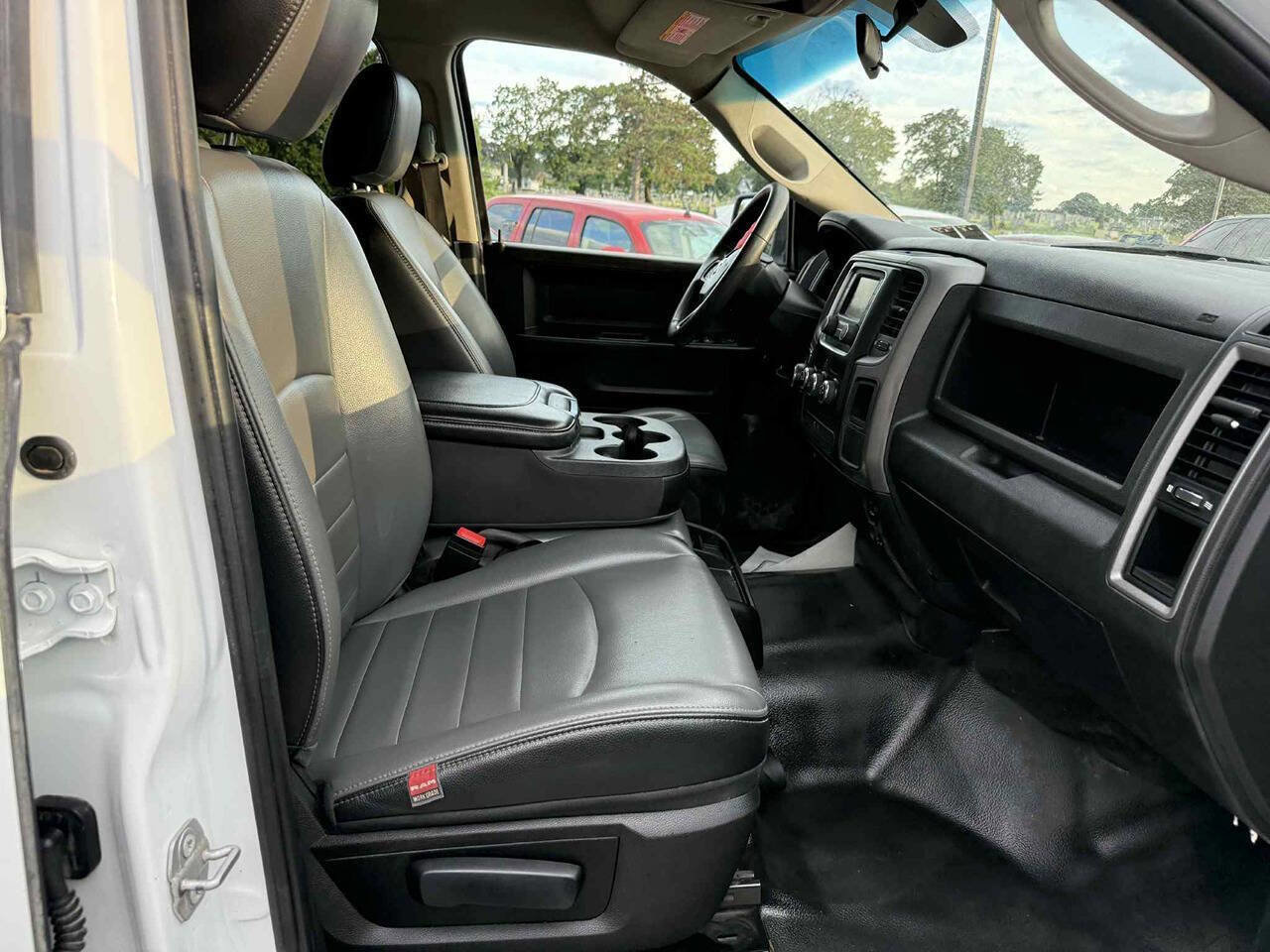 Used 2022 RAM 1500 Tradesman image 9