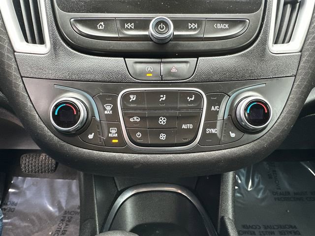 Used 2024 Chevrolet Malibu LT FWD image 35