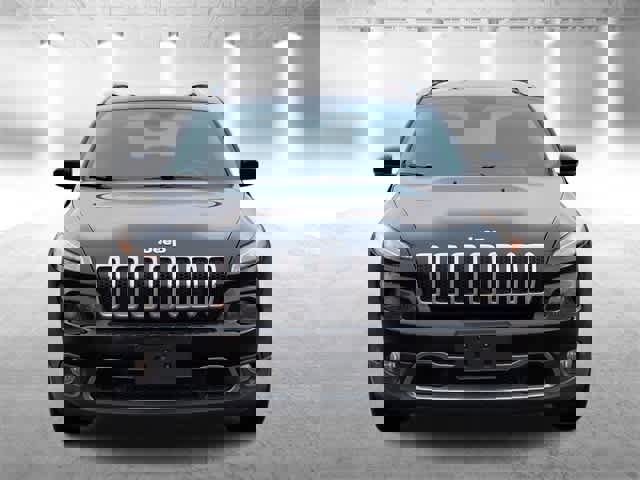 Used 2018 Jeep Cherokee Limited w/ Trailer Tow Group image 3