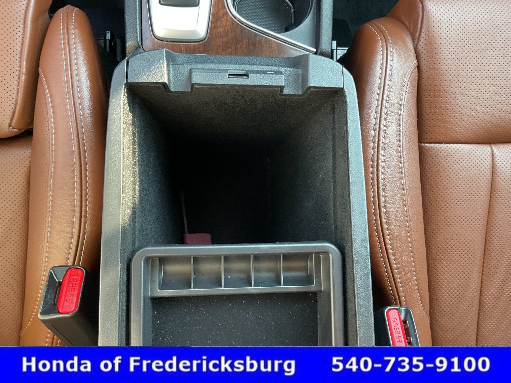 Used 2024 Subaru Ascent Touring AWD/4WD image 40