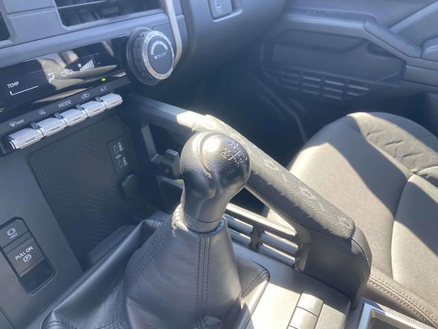 Used 2024 Toyota Tacoma SR image 30