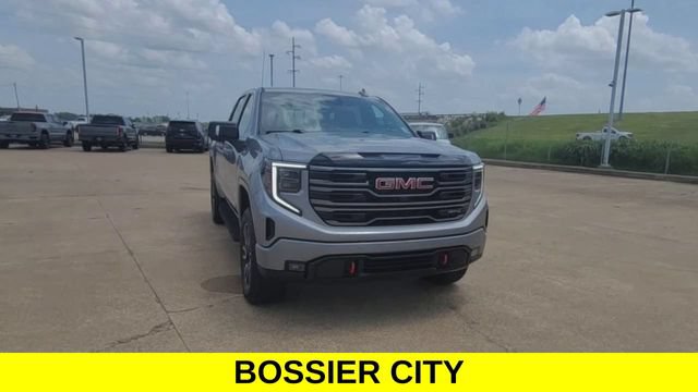 Certified 2026 GMC Sierra 1500 AT4 w/ AT4 Premium Package AWD/4WD image 3