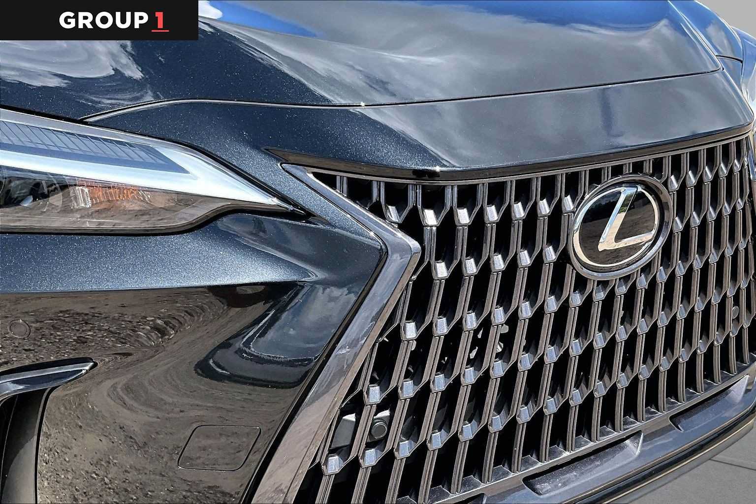 Used 2025 Lexus NX 250 FWD image 27