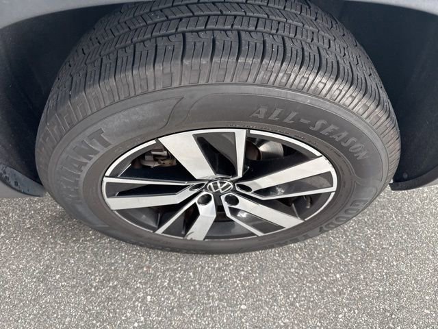 Used 2021 Volkswagen Atlas SE image 6