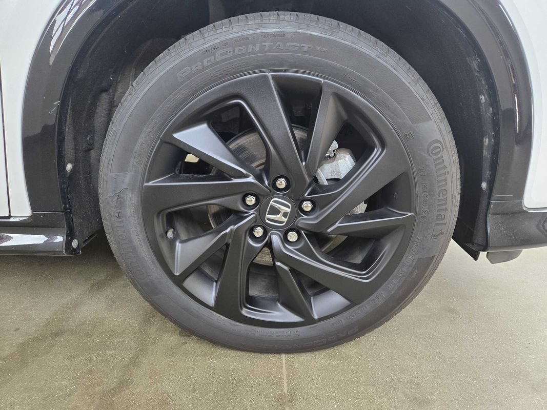 Used 2022 Honda HR-V Sport image 9