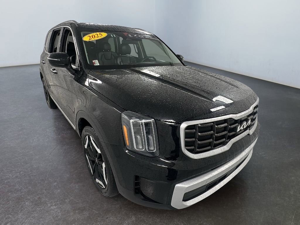 Used 2025 Kia Telluride S