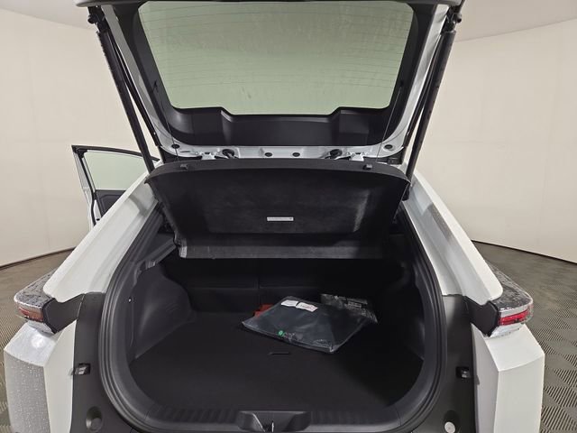 New 2026 Toyota C-HR AWD/4WD image 33