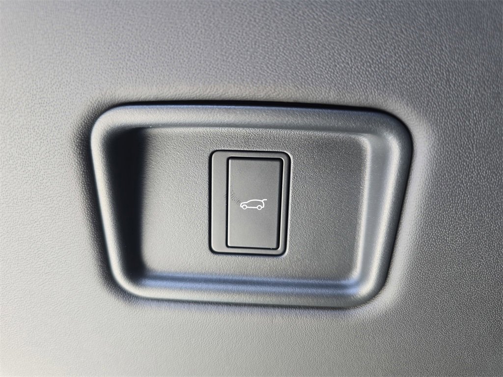 New 2026 Land Rover Range Rover Long Wheelbase SE image 28