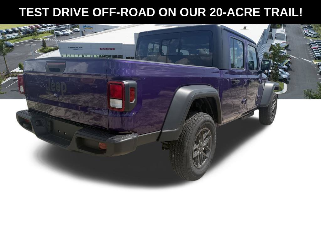 New 2026 Jeep Gladiator Sport AWD/4WD image 4