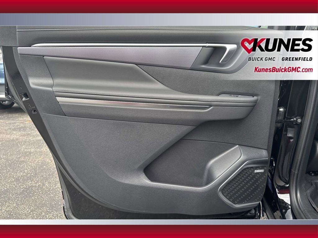 New 2026 Buick Enclave Sport Touring w/ LPO, Floor Liner Package image 44