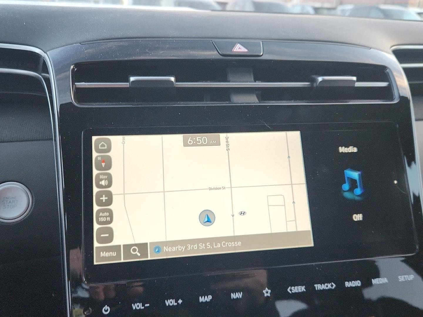 Used 2024 Hyundai Santa Cruz Limited image 19