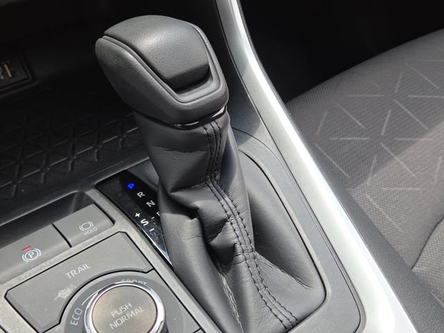 Used 2023 Toyota RAV4 XLE w/ Convenience Package AWD/4WD image 28