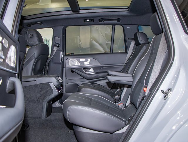 Certified 2025 Mercedes-Benz GLS 580 4MATIC image 23