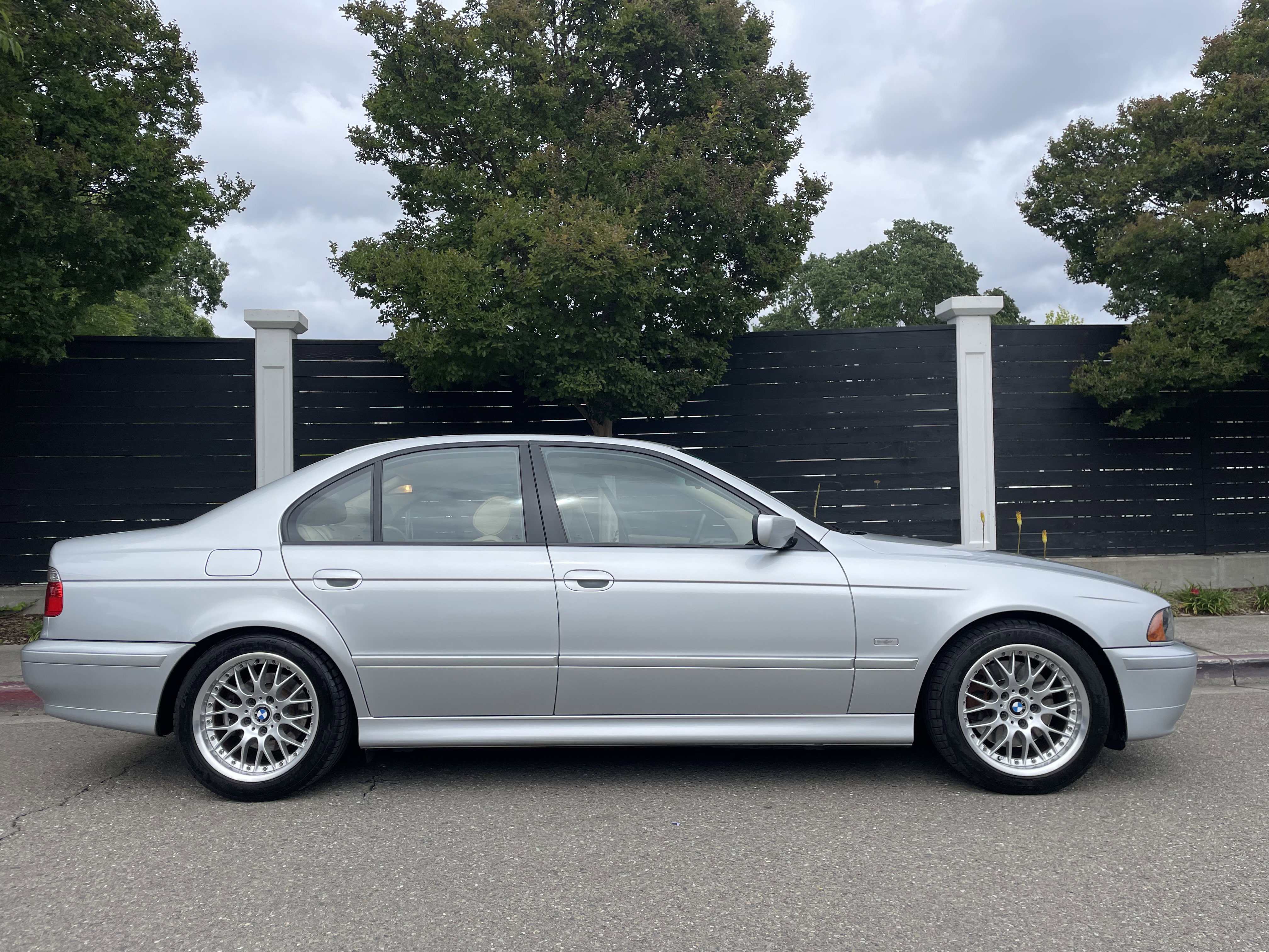 Used 2001 BMW 530i Sedan image 5