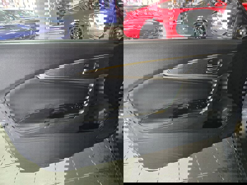 Used 2017 Honda Accord EX image 7